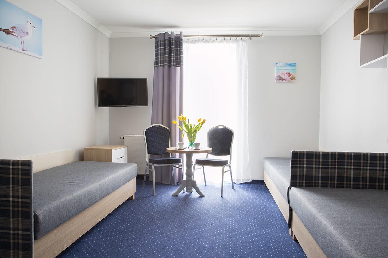 Osrodek Wczasowy Dagmor Bed and Breakfast Ustka Buitenkant foto