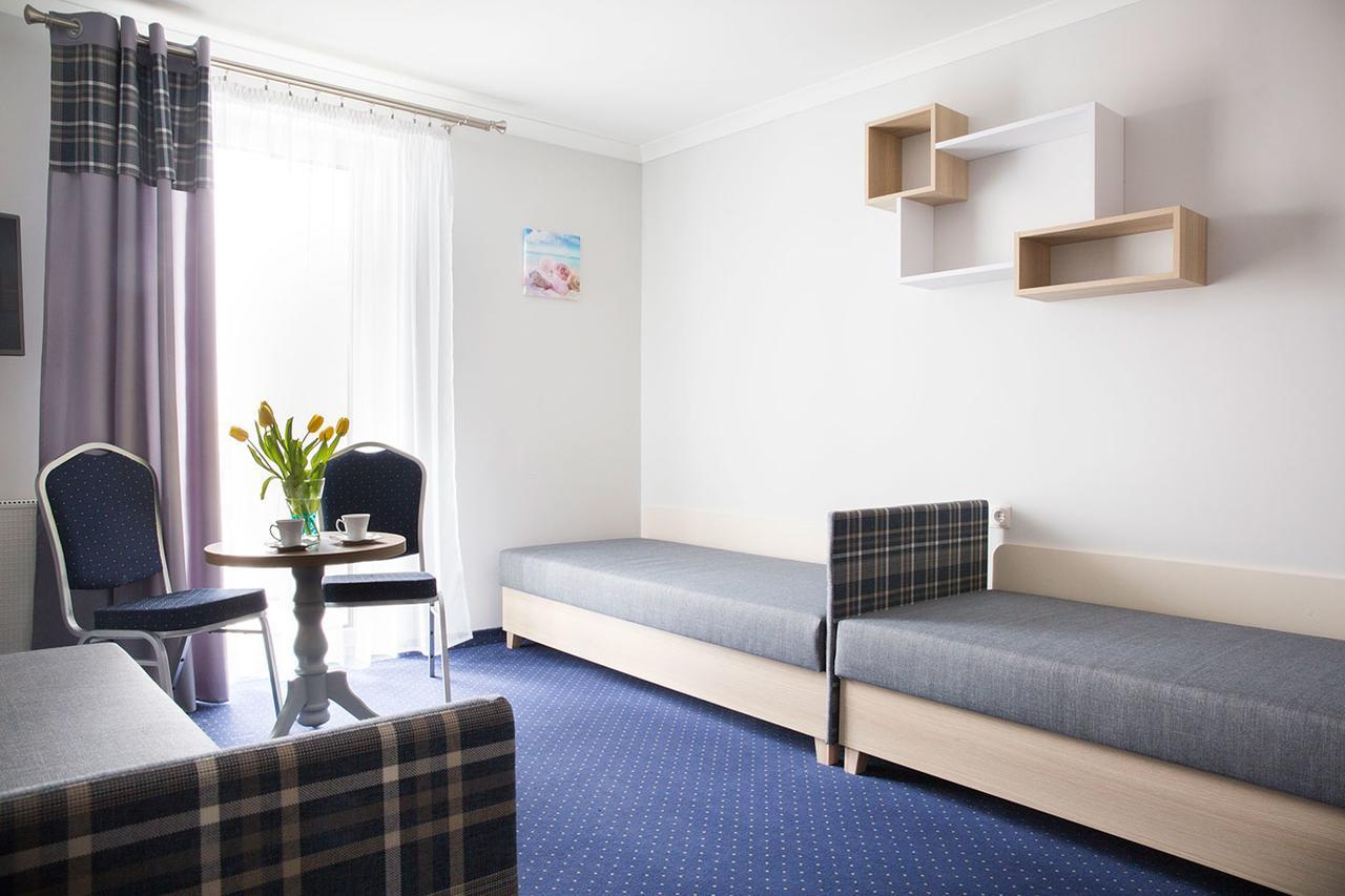 Osrodek Wczasowy Dagmor Bed and Breakfast Ustka Buitenkant foto